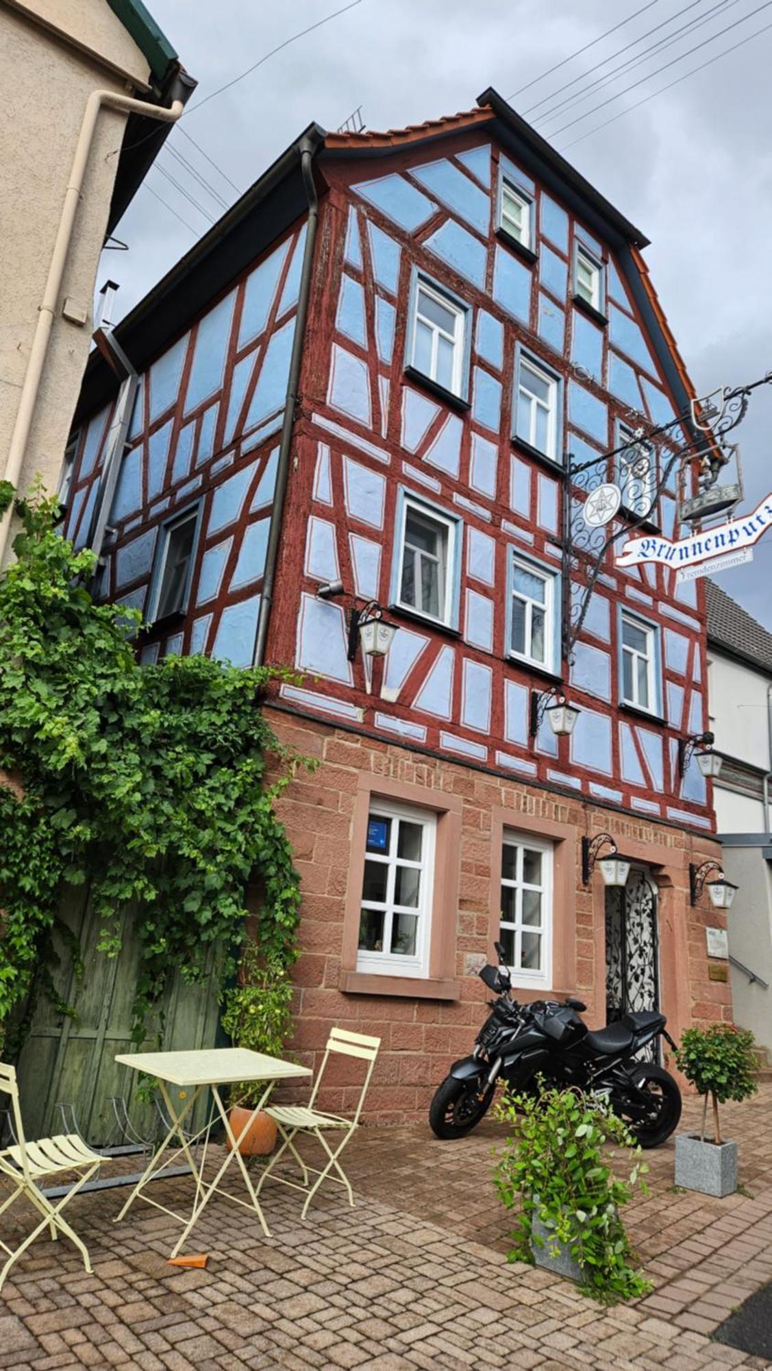 Brunnenputzer Pension Restaurant Kulsheim Экстерьер фото